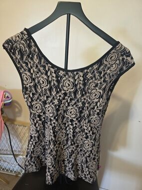 Black and Cream Floral Lace Fit-and-Flare Blouse